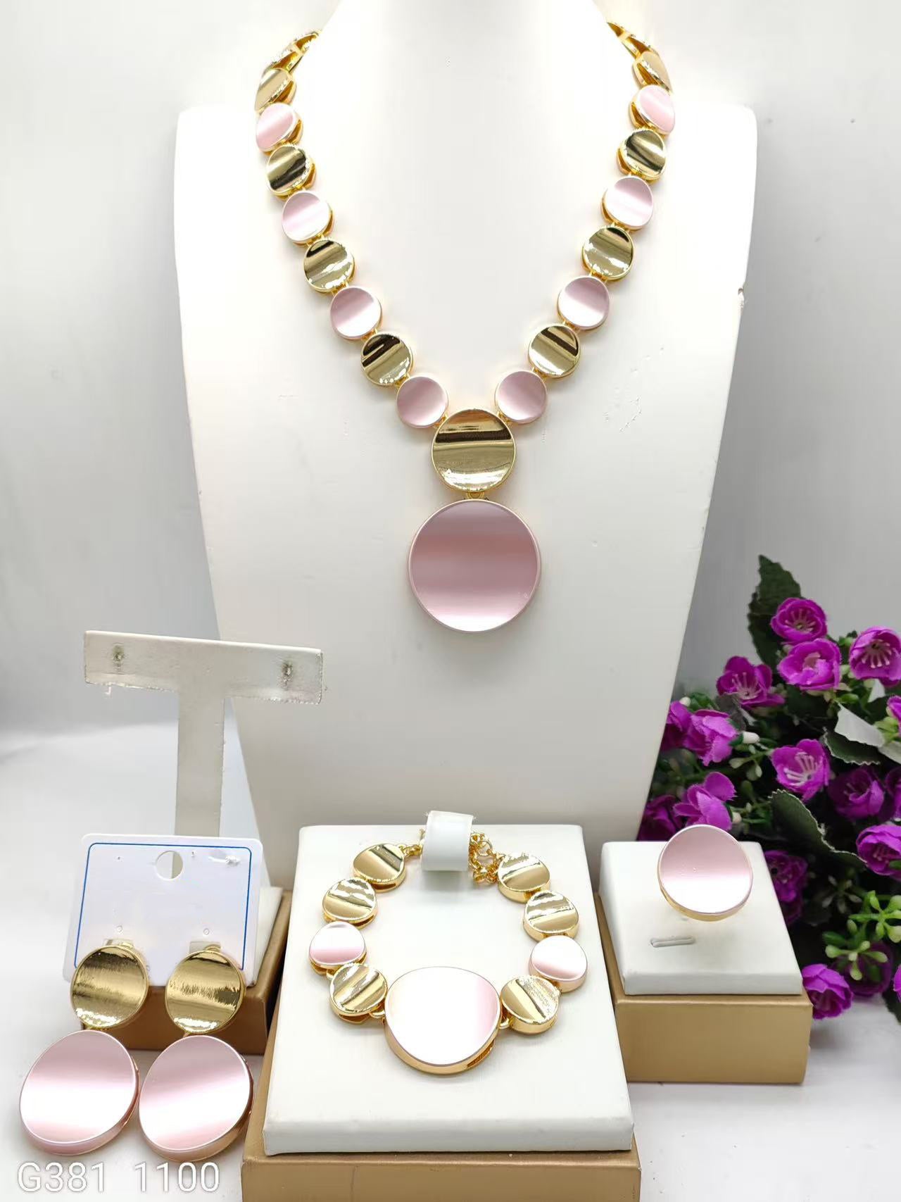 Luxury 18K Gold Round Coin Statement Necklace set