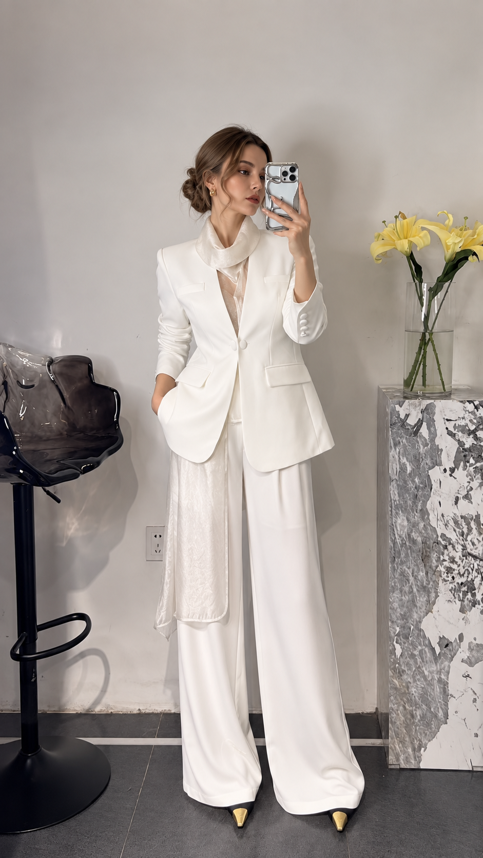 ElegantWom tailored white trouser suit